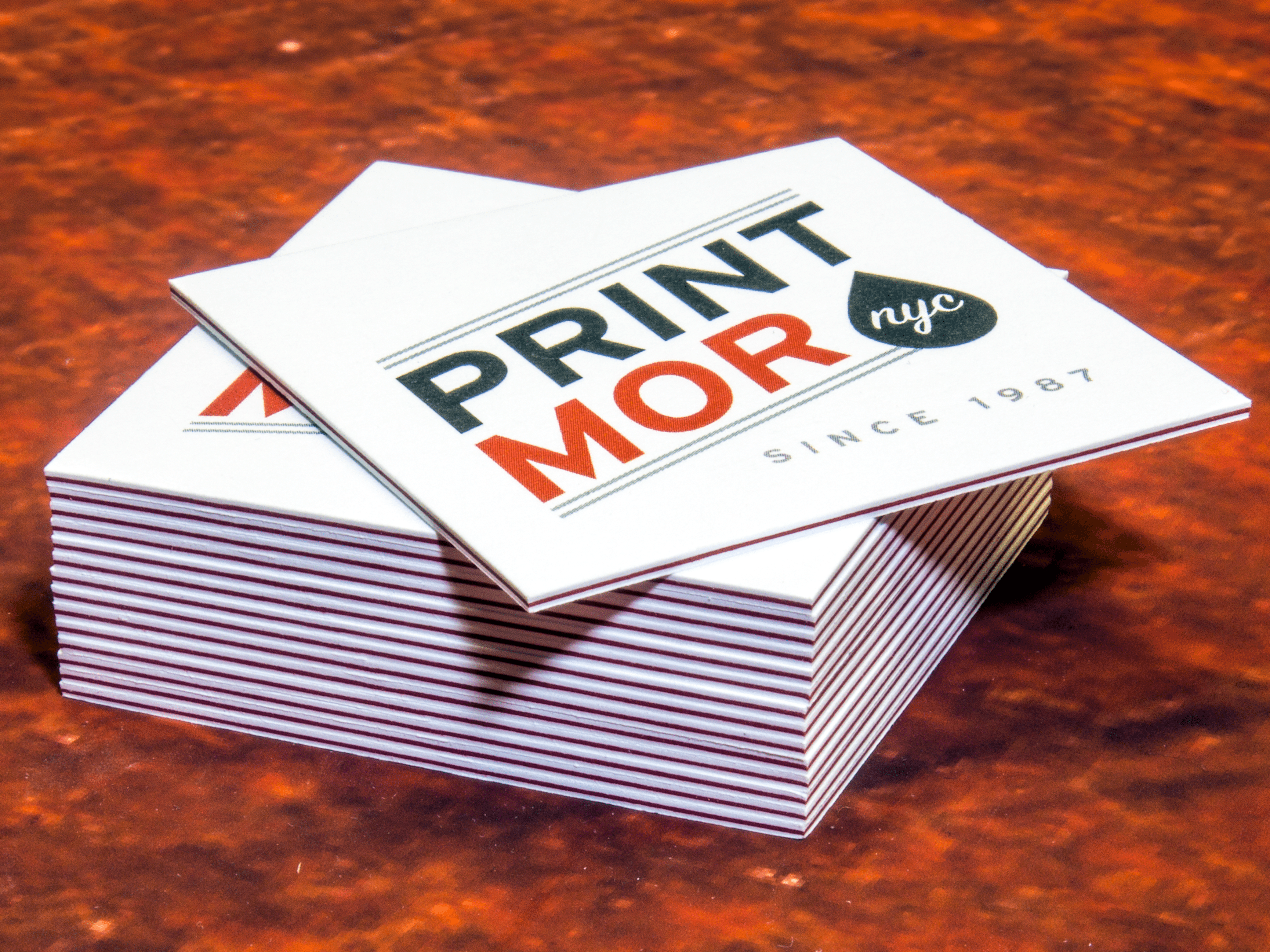 Røg avis udsættelse Double-Layered Business Cards with Color Insert | Print Mor